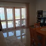 Apartment Aferdita Racisce