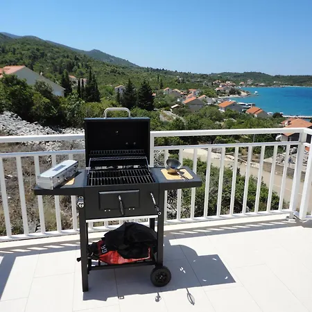 Aferdita Apartament Račišće